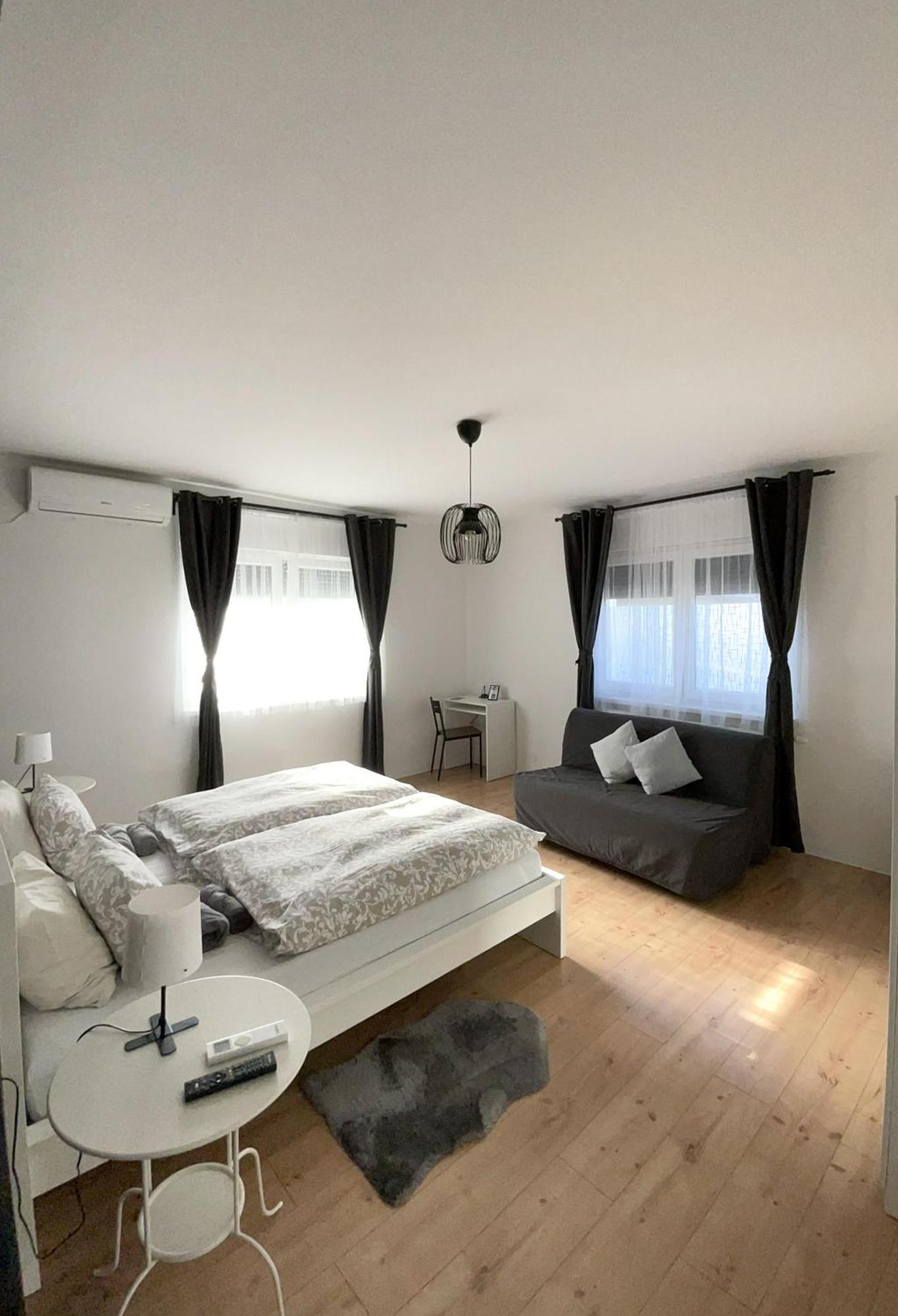 4 Stars Apartments Near Airport Велика-Горица Экстерьер фото